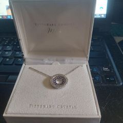 Pendant Moon