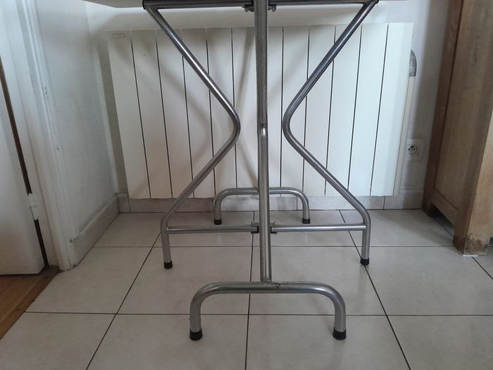 Vintage small Kitchen Double Drop leaf 1950s folding legs 100 ono  100 euro