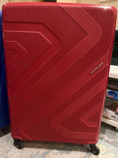 American Tourister Large size Check-in Suitcases