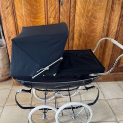 Silver cross vintage style pram