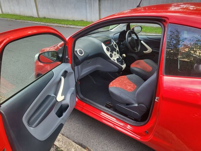 Ford KA 2014