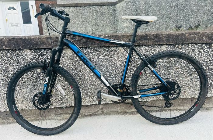 trek