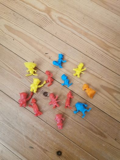Looney Toons Figures