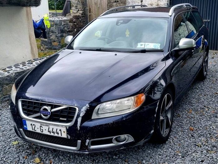 Volvo V70 R-Design