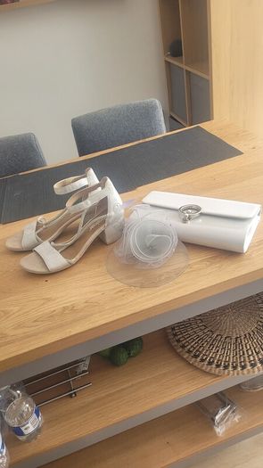 Lorraine Bennett of London mother of the bride outfit