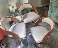 breakfast bar stools