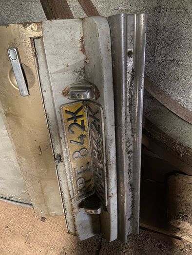 Rear bottom door