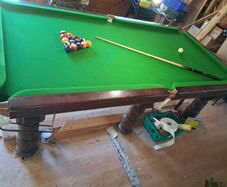 8x4 Snooker/Pool table