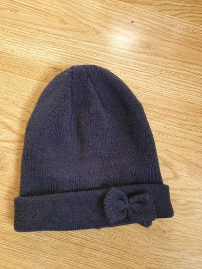 New - Age 7 - 9 Years Navy Bow Hat - E