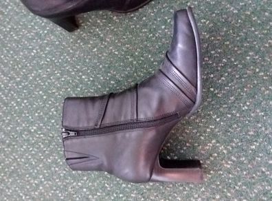 Ladies Black Ankle Boots
