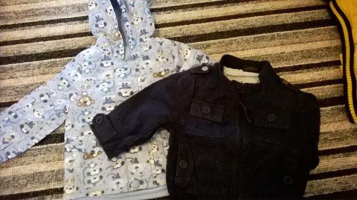 Jacket 6-9 months( navy left)