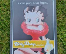 Betty boop parfum aluminium sign 16" x 12" in like new condition