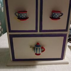 Tea box/Jewellery box