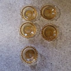 amber glass bowls