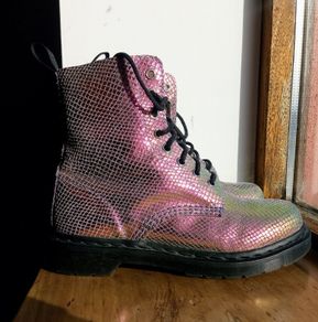 Mint Dr. Martens 1460 Pascal Pink Iridescent Mermaid Size 5 (38)