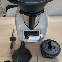 Thermomix TM6 + Friend (with bowl) + Cutter + Blade Cover