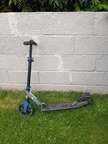Blue folding kick scooter