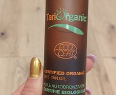 Tan Organic Self Tan Oil.