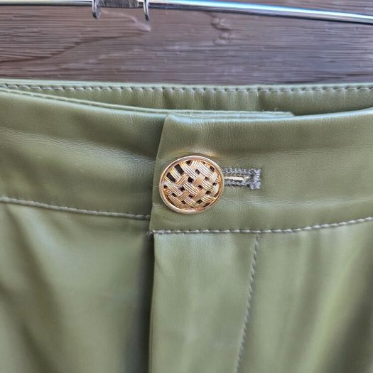 Green Faux leather set, size 10