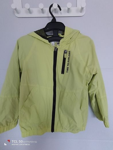 NEW.boys light jacket.age 6/7