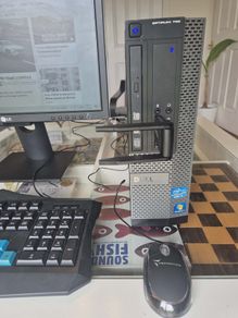 Desktop computer ready to go