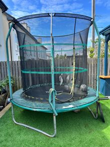 Trampoline