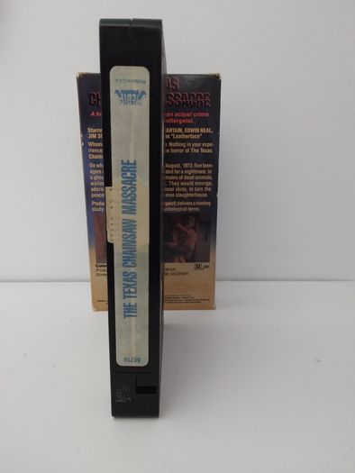 The Texas Chainsaw Massacre 1974 Rated R VHS Pal.