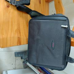 BENQ Laptop Bag in excellent condition