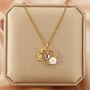 Flower Heart  Pendant Necklace