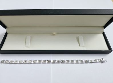 Brand New 10ct White Gold Diamond Tennis Bracelet