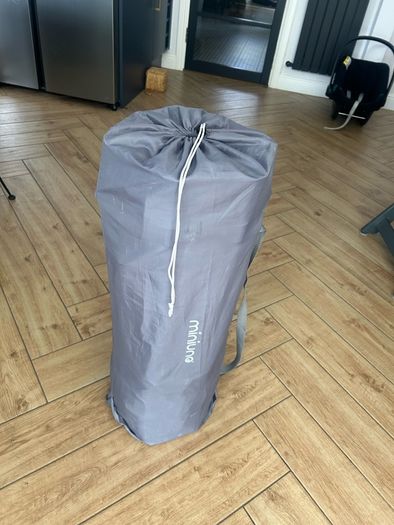miniuno Hexipen Folding Playpen and carry bag