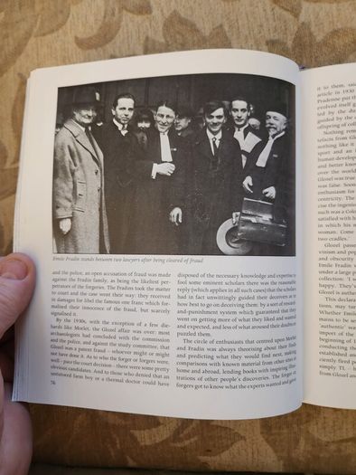 Chronicle. Essays From Ten Years Of Tv Archeology.  Edited By Ray Sutcliff. Hardback With Dustjacket In Good Condition.