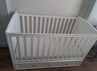 Cot in good condition