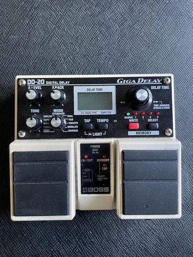 Boss DD-20 Giga Delay