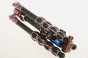 3 Legged Thing Equinox Leo tripod &amp; AriHed Light Kit