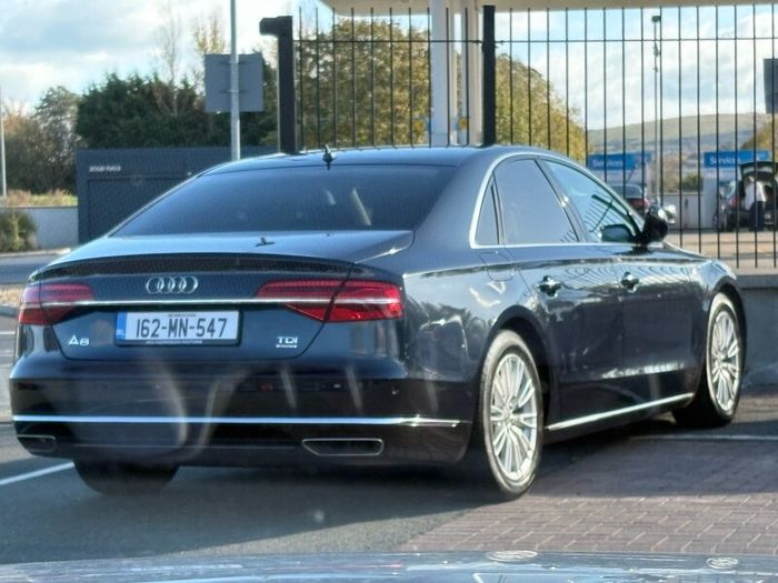 Audi A8 3.0TDI Executive V6