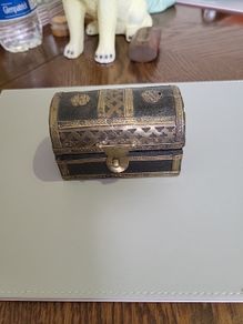 Trinket treasure box
