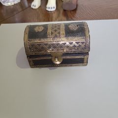 Trinket treasure box