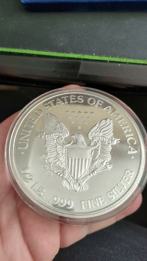 2001 American Eagle Silver .999 1/2 Troy lb (186.62g) Proof Coin
