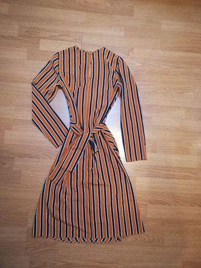 Lovely spring dress in stripes
