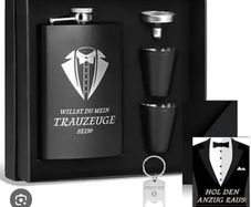 Groomsman Gift Set: Hip Flask, Cups & Funnel (Willst Du Mein Trauzeuge Sein?)
