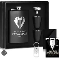 Groomsman Gift Set: Hip Flask, Cups & Funnel (Willst Du Mein Trauzeuge Sein?)
