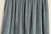 H&amp;M skirt size 38