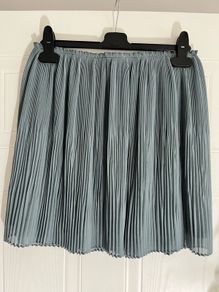 H&M skirt size 38