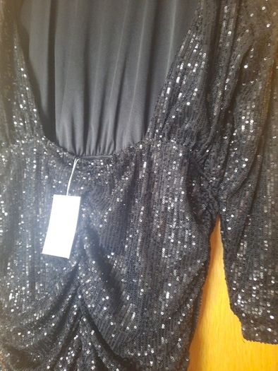 Backless sequin black dress