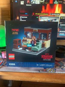 Lego Stranger Things GWP