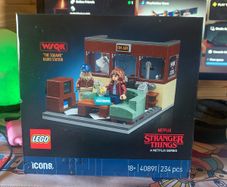 Lego Stranger Things GWP