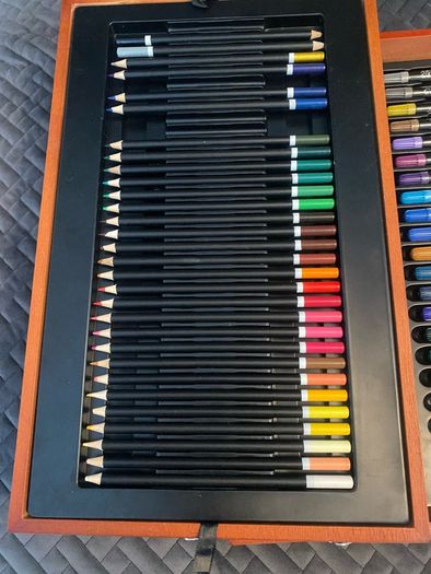 premium art set