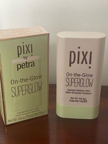 Pixi On the Glow Superglow Highlighter - New / Boxed