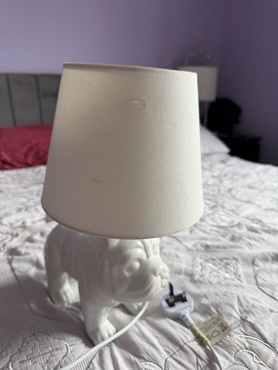 Bulldog lamp